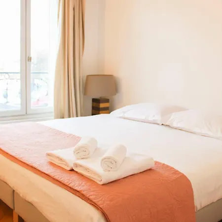 Appartement 100 M With Seine View Marais Near Notre-dame